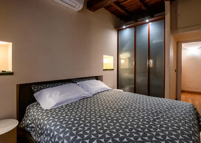 Historic Center Apartment Rom